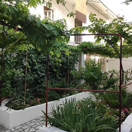 Apartments By The Sea Selce, Crikvenica - 5550 *