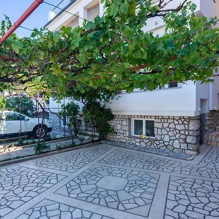 Apartman By The Sea Selce, Crikvenica - 5550 Selce