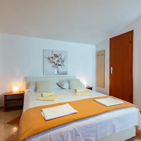 By The Sea Selce, Crikvenica - 5550 Apartman