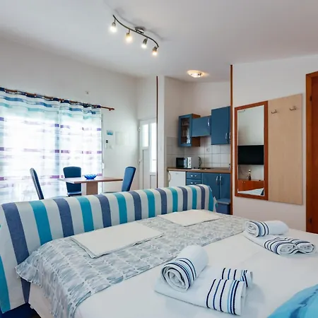 By The Sea Selce, Crikvenica - 5550 Apartman Selce