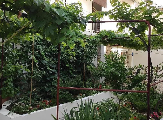 Apartments By The Sea Selce, Crikvenica - 5550 *